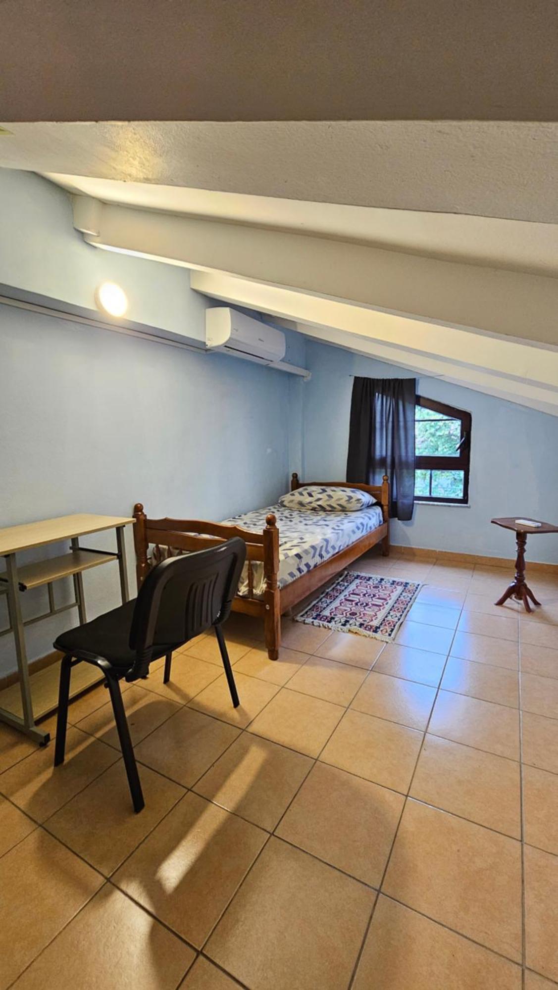 Traveler Hostel Shkoder Exterior photo