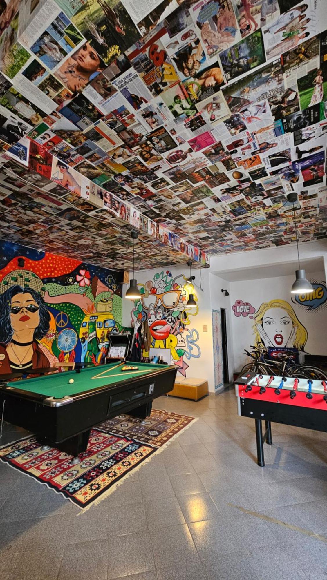 Traveler Hostel Shkoder Exterior photo